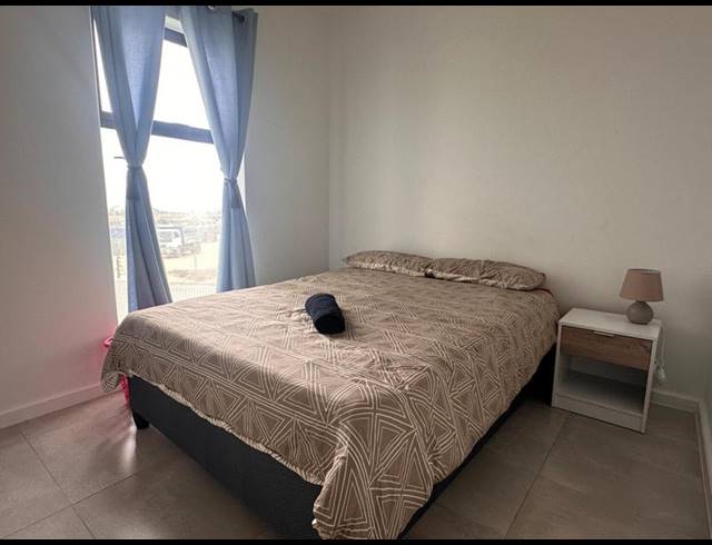 2 BEDROOM PROPERTY TO RENT IN PARKLANDS EAST